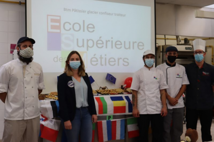 Présentation-des-travaux-800x533_c