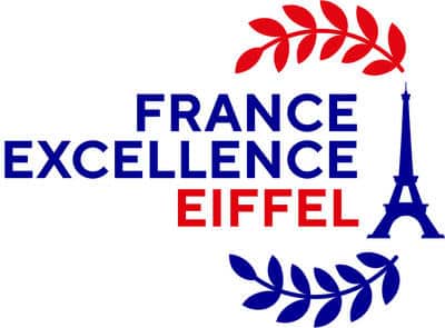 Logo du programme France Excellence Eiffel, associant le texte en bleu et rouge à une silhouette de la Tour Eiffel et des rameaux de laurier tricolores.